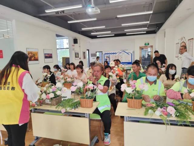 板芙镇文化艺术交流活动 凝聚乡情，促进发展